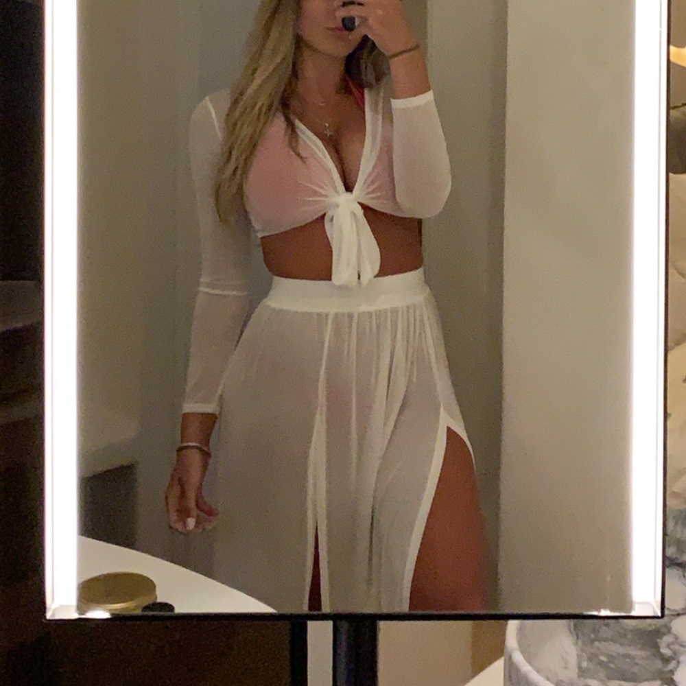 Bikini coverup